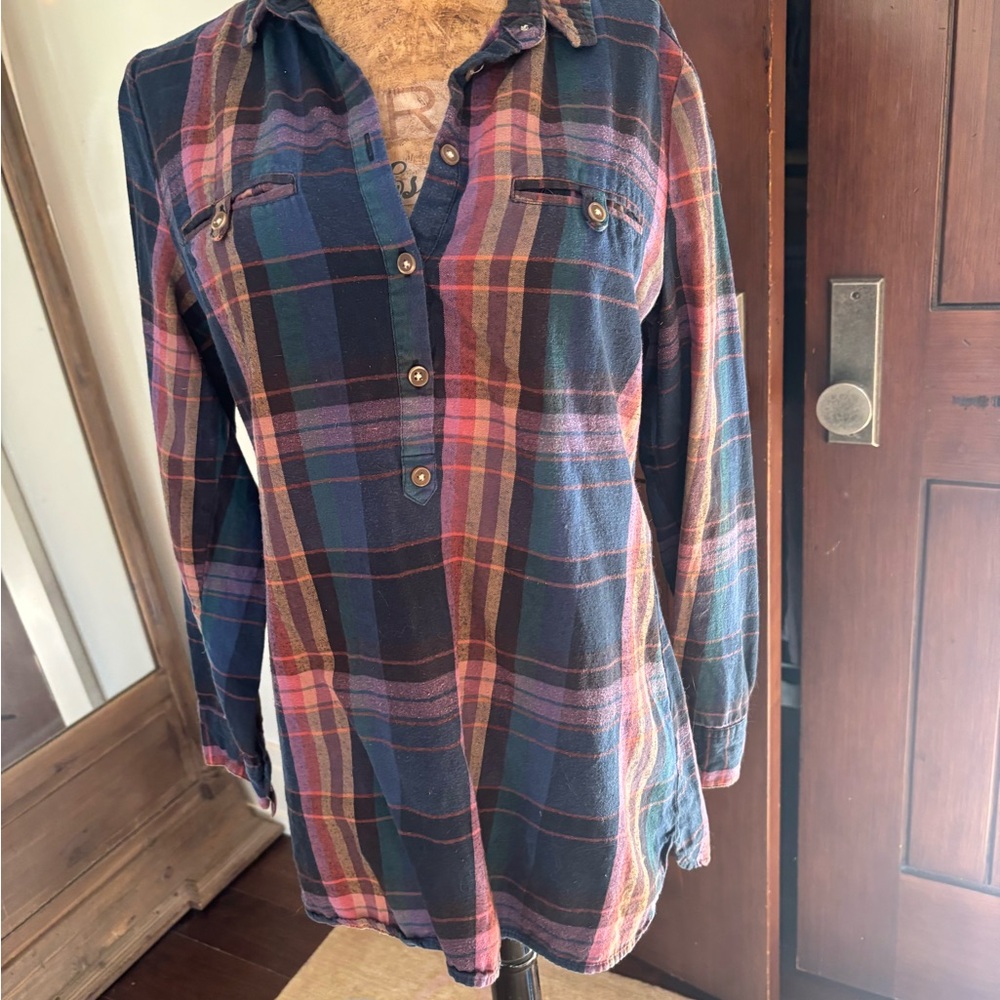 Plaid Button-Up Shirt